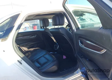 2013 Cadillac Xts Luxury z USA, uszkodzony, nr VIN 2G61P5S36D9200352